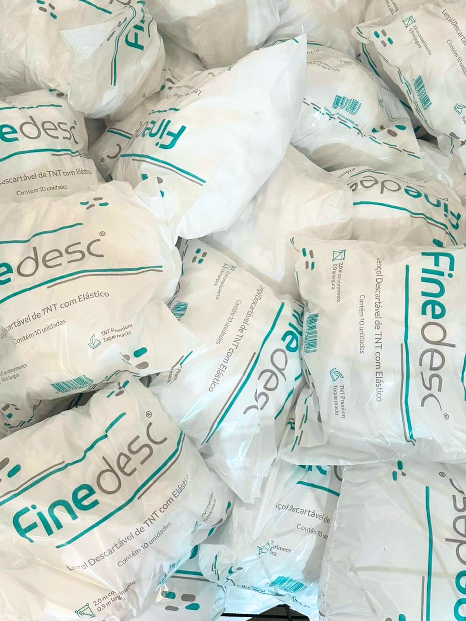 Pacotes Finedesc de lençol descartável de TNT empilhados